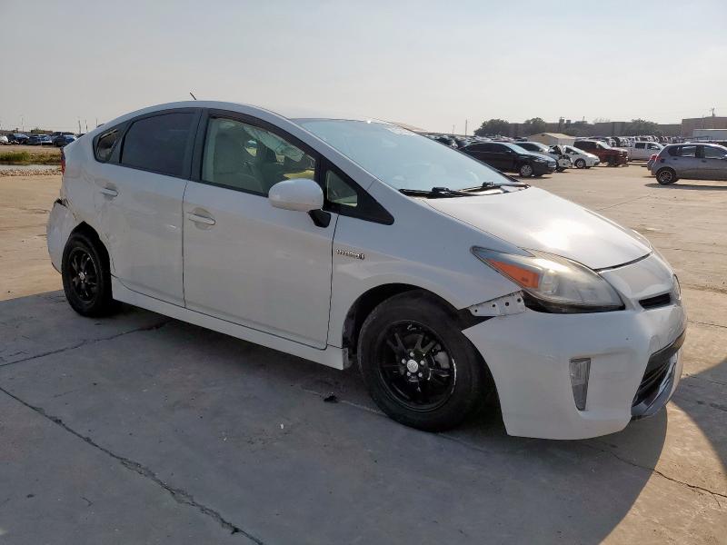 JTDKN3DU2D5548373 - 2013 TOYOTA PRIUS WHITE photo 4