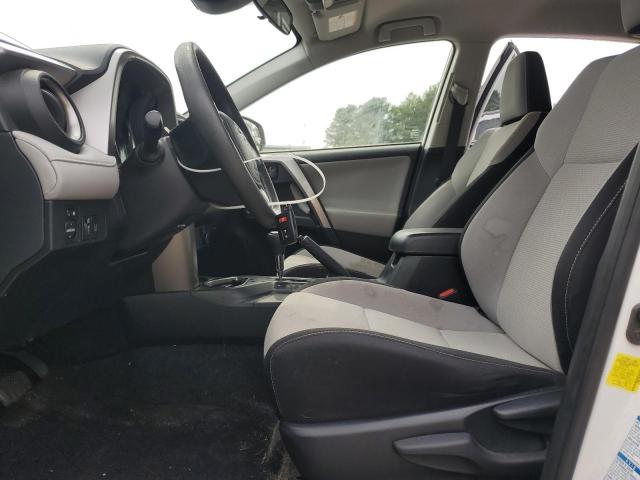 JTMRJREV1JD172996 - 2018 TOYOTA RAV4 HV LE Blanc photo 7