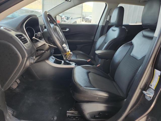 3C4NJCBB1KT658449 - 2019 JEEP COMPASS LATITUDE ნაცრისფერი ფოტო 7