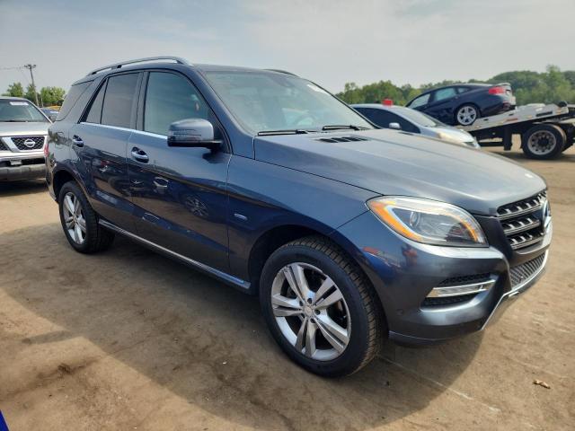 4JGDA5HB2CA052709 - 2012 MERCEDES-BENZ ML 350 4MATIC BLUE photo 4