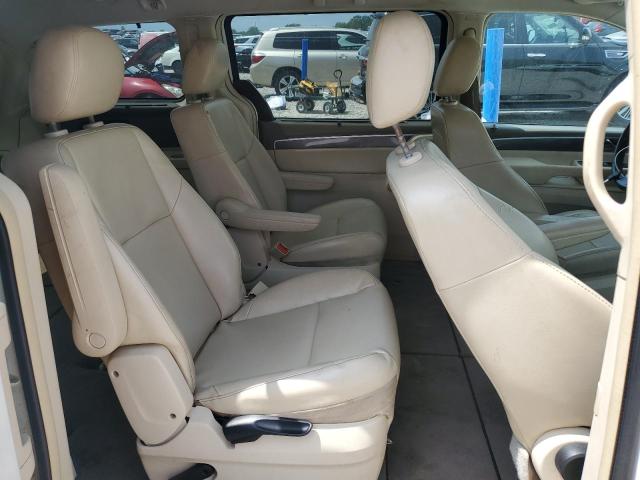 2V4RW3D10AR209360 - 2010 VOLKSWAGEN ROUTAN SE WHITE photo 11