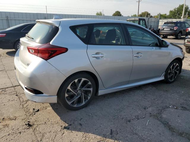 JTNKARJEXHJ531146 - 2017 TOYOTA COROLLA IM SILVER photo 3