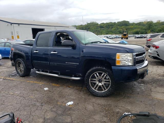 2GCEK13M271557043 - 2007 CHEVROLET SILVERADO K1500 CREW CAB BLUE photo 4