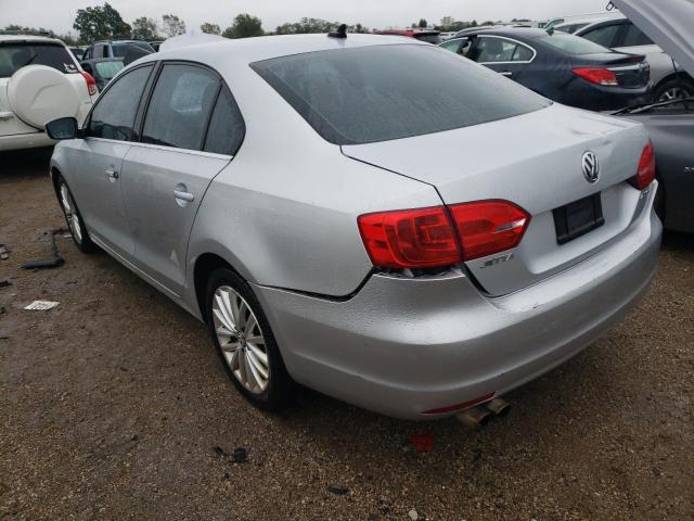 3VWLX7AJ9BM333917 - 2011 VOLKSWAGEN JETTA SEL SILVER photo 2