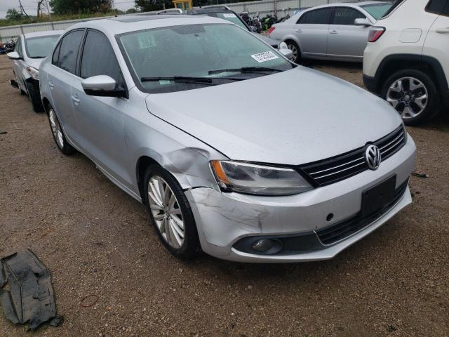 3VWLX7AJ9BM333917 - 2011 VOLKSWAGEN JETTA SEL SILVER photo 4