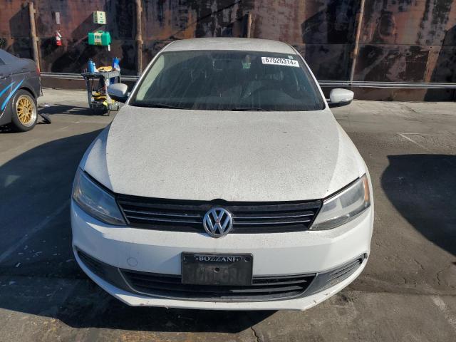 3VWD17AJ2EM419290 - 2014 VOLKSWAGEN JETTA SE WHITE photo 5