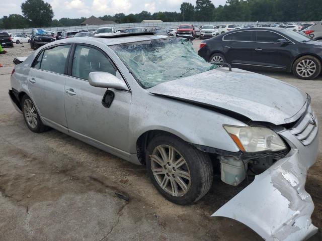 4T1BK36B35U053607 - 2005 TOYOTA AVALON XL 银色 照片 4