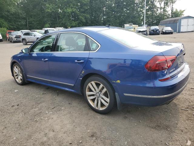 1VWGT7A33HC048641 - 2017 VOLKSWAGEN PASSAT SE BLUE photo 2