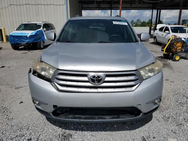 5TDZA3EH8BS016189 - 2011 TOYOTA HIGHLANDER BASE Plata foto 5