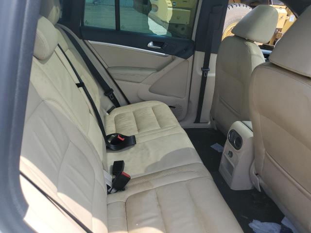 WVGJV7AX6DW044934 - 2013 VOLKSWAGEN TIGUAN S WHITE photo 10