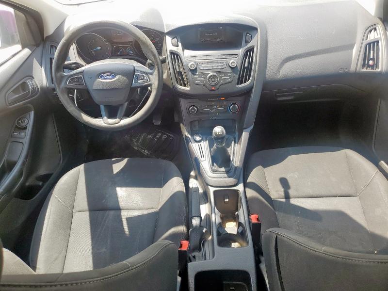 1FADP3E23JL208145 - 2018 FORD FOCUS S 银色 照片 8