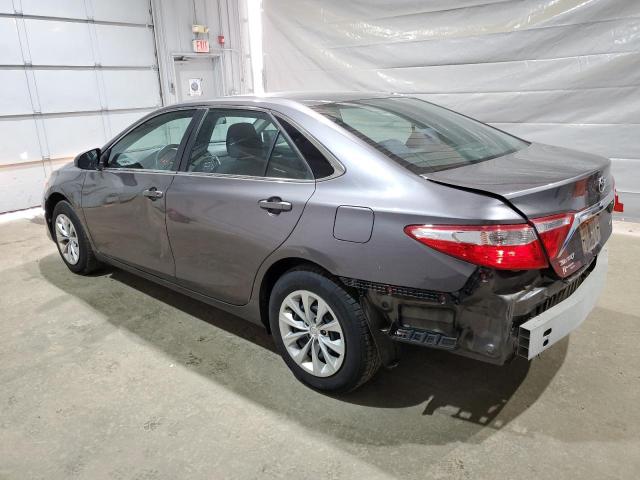 4T4BF1FK0FR488178 - 2015 TOYOTA CAMRY LE GRAY photo 2