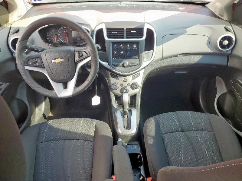 1G1JD5SB0J4123725 - 2018 CHEVROLET SONIC LT RED photo 8