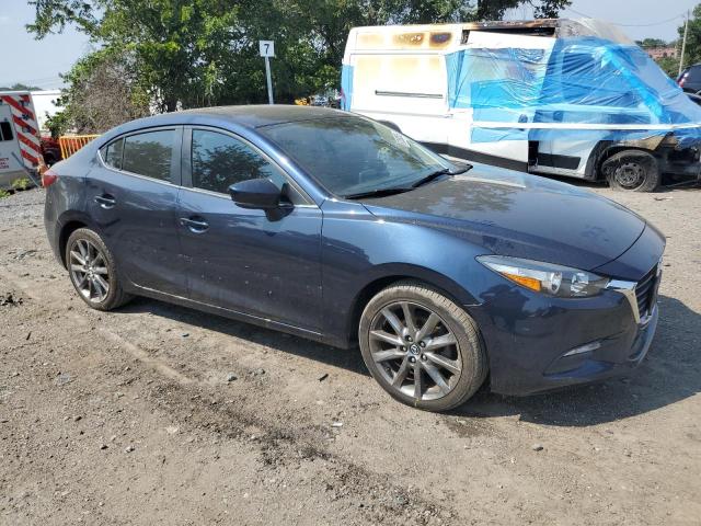 3MZBN1V38JM260063 - 2018 MAZDA 3 TOURING BLUE photo 4