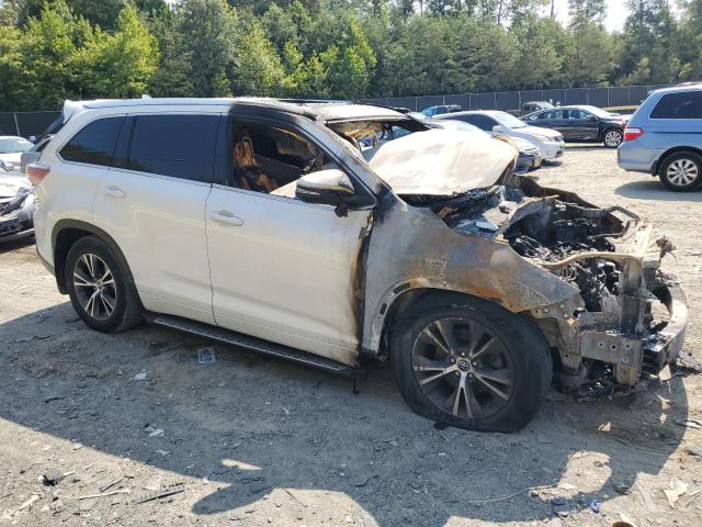 5TDJKRFH7GS278322 - 2016 TOYOTA HIGHLANDER XLE WHITE photo 4