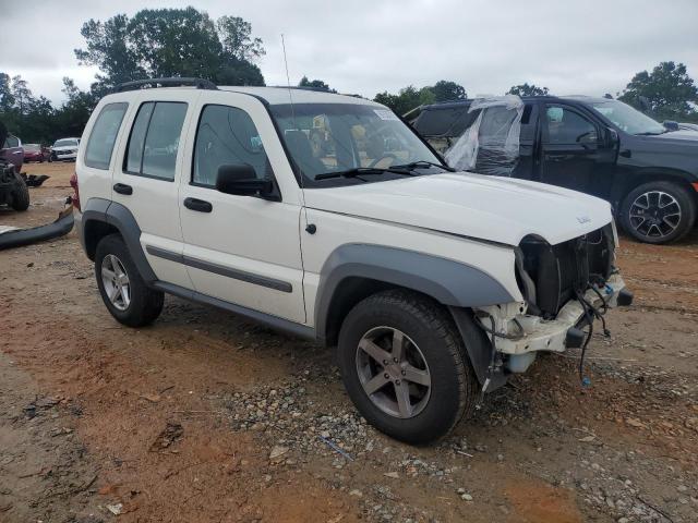 1J4GK48K65W502872 - 2005 JEEP LIBERTY SPORT WHITE photo 4