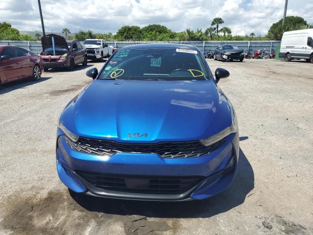 5XXG64J25NG082785 - 2022 KIA K5 GT LINE BLUE photo 5