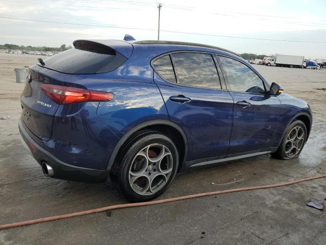 ZASFAKPN0J7B77460 - 2018 ALFA ROMEO STELVIO SPORT ლურჯი ფოტო 3