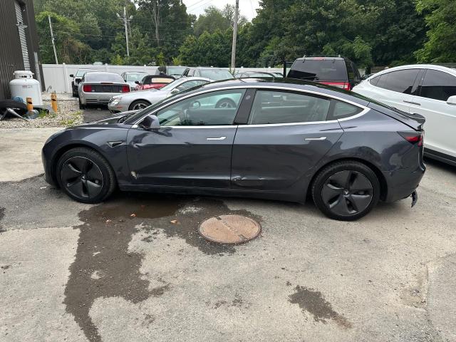 5YJ3E1EB1JF119497 - 2018 TESLA MODEL 3 ნაცრისფერი ფოტო 12