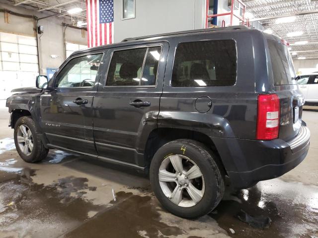 1C4NJRBB4FD114817 - 2015 JEEP PATRIOT SPORT BLUE photo 2