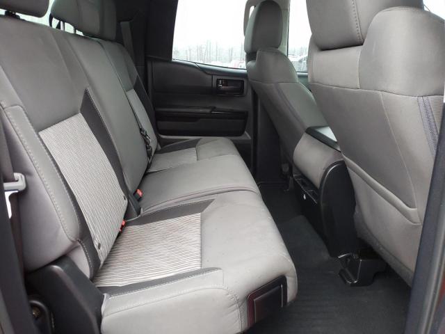 5TFUM5F15FX061587 - 2015 TOYOTA TUNDRA DOUBLE CAB SR/SR5 RED photo 10