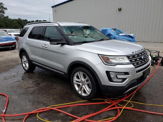 1FM5K8D81GGB92721 - 2016 FORD EXPLORER XLT SILVER photo 4