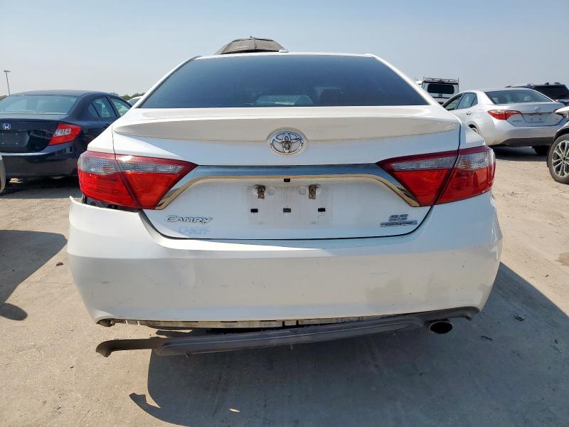 4T1BF1FK1GU549825 - 2016 TOYOTA CAMRY LE WHITE photo 6