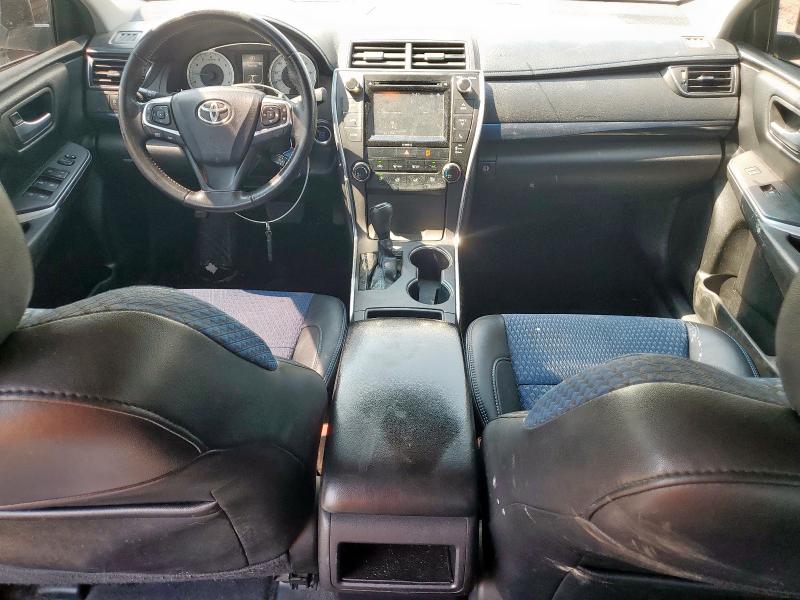 4T1BF1FK1GU549825 - 2016 TOYOTA CAMRY LE WHITE photo 8