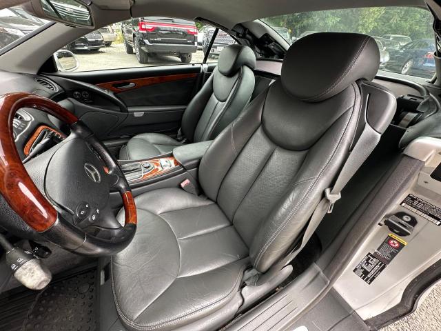 WDBSK75F23F029475 - 2003 MERCEDES-BENZ SL 500R GRAY photo 11