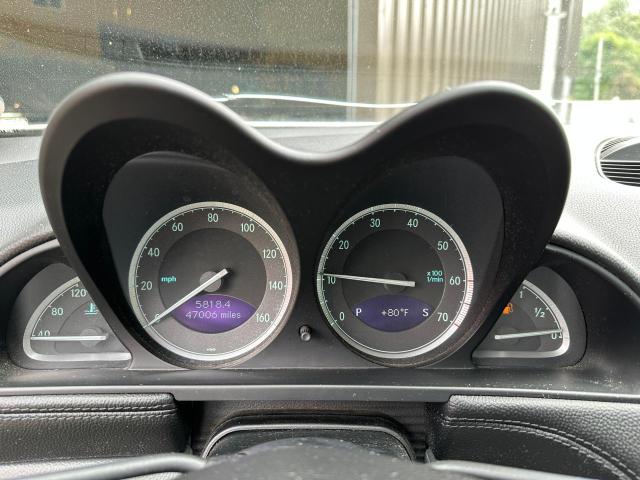 WDBSK75F23F029475 - 2003 MERCEDES-BENZ SL 500R GRAY photo 8