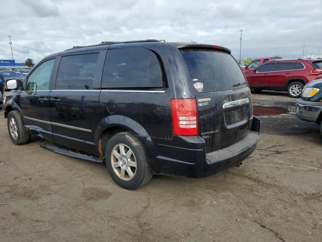 2A4RR5D19AR300313 - 2010 CHRYSLER TOWN & COU TOURING BLACK photo 2