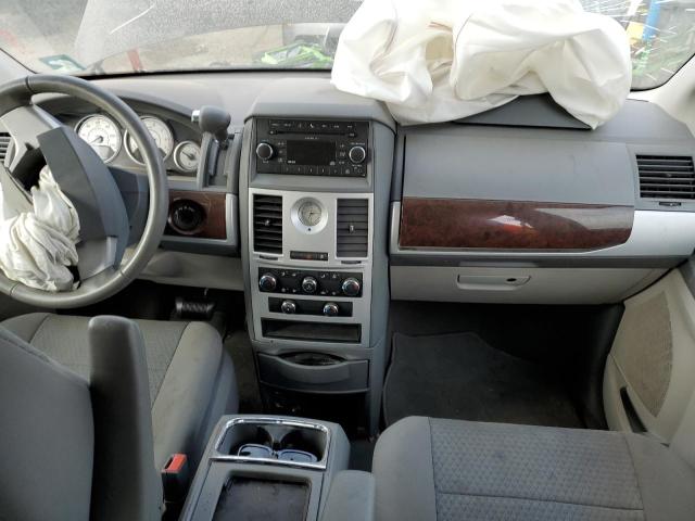 2A4RR5D19AR300313 - 2010 CHRYSLER TOWN & COU TOURING BLACK photo 8