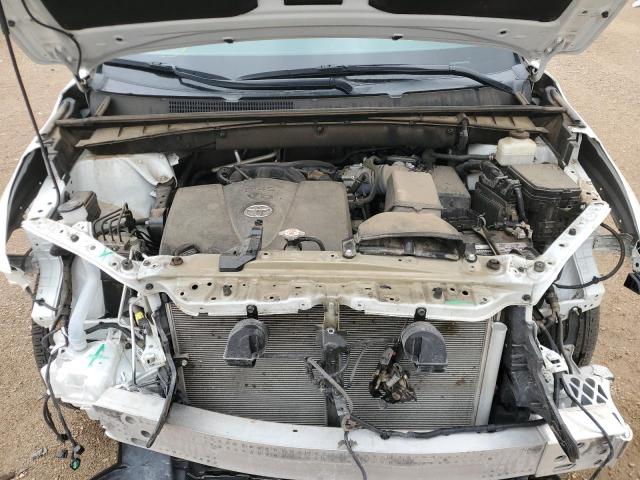 5TDKZRFH5JS536490 - 2018 TOYOTA HIGHLANDER SE WHITE photo 12