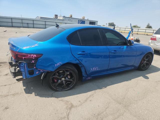 ZARFAMBNXK7605022 - 2019 ALFA ROMEO GIULIA TI Blau Foto 3