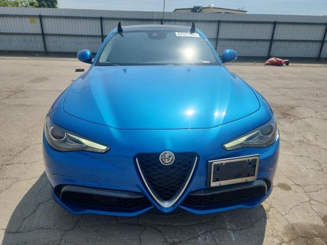 ZARFAMBNXK7605022 - 2019 ALFA ROMEO GIULIA TI Blau Foto 5