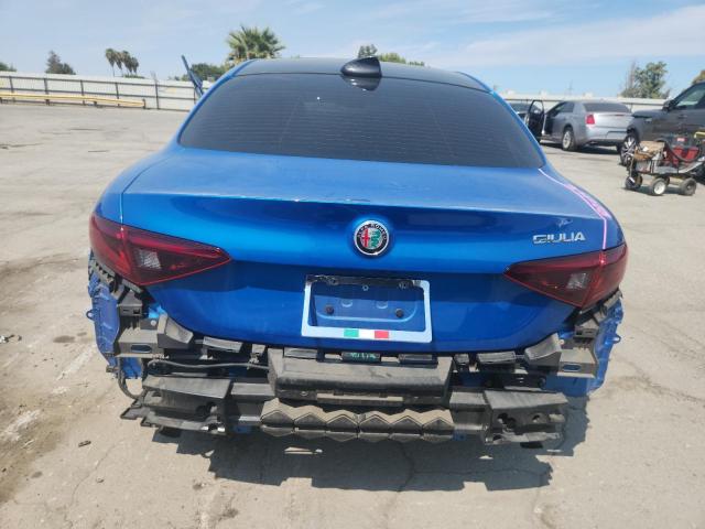 ZARFAMBNXK7605022 - 2019 ALFA ROMEO GIULIA TI Blau Foto 6