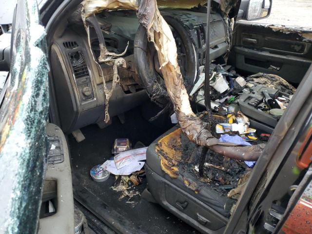 1C6RR7LG2JS229825 - 2018 RAM 1500 SLT أسود صورة 16