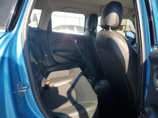 WMWXU1C57J2F81244 - 2018 MINI COOPER BLUE photo 10