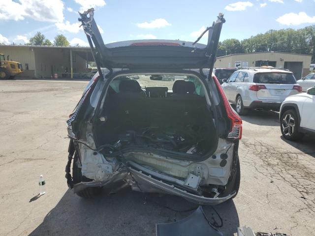 YV4L12RN4P1254980 - 2023 VOLVO XC60 PLUS SILVER photo 6