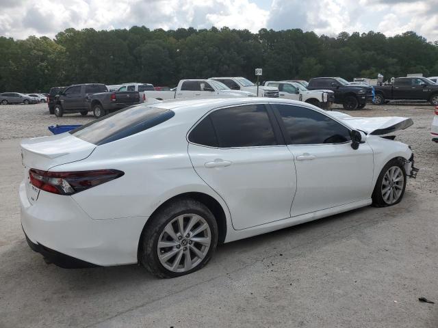 4T1C11AK7PU161802 - 2023 TOYOTA CAMRY LE WHITE photo 3