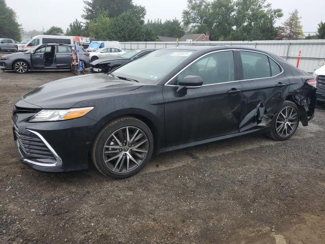 2024 TOYOTA CAMRY XLE, 