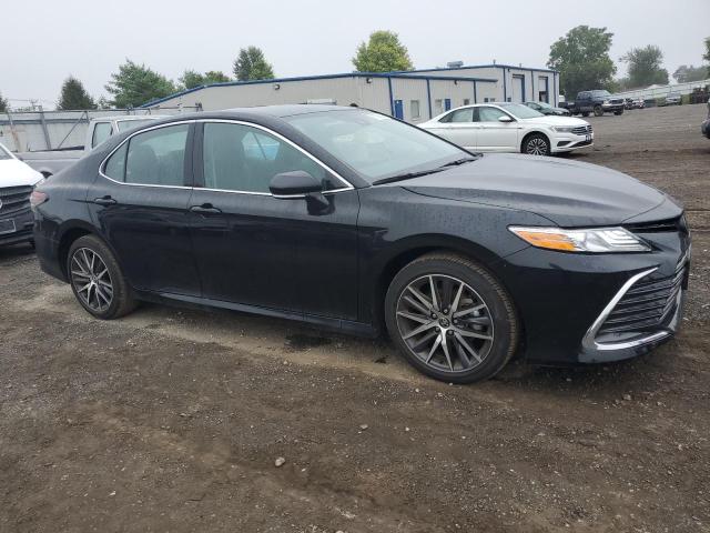 4T1F11AK8RU249970 - 2024 TOYOTA CAMRY XLE შავი ფოტო 4