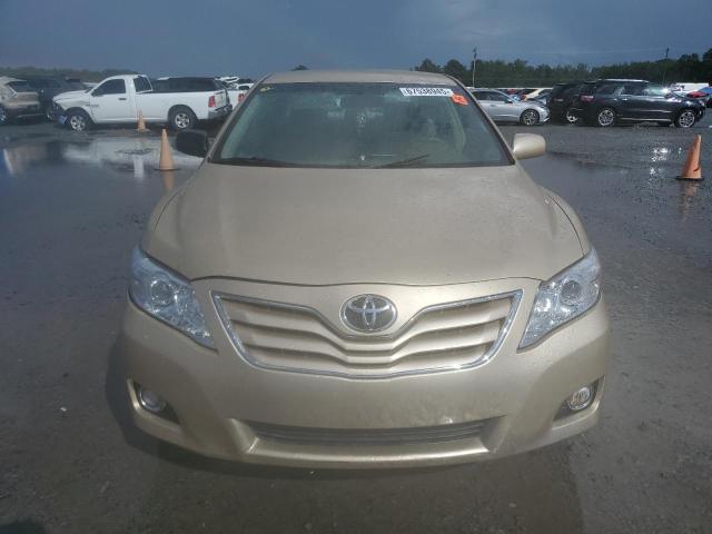 4T1BF3EK1BU170006 - 2011 TOYOTA CAMRY BASE 金色 照片 5