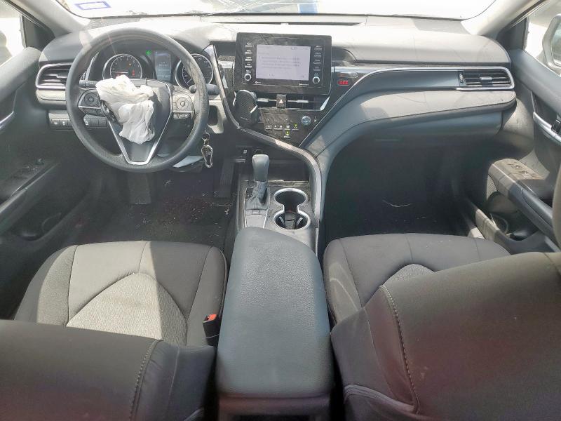 4T1C11AK5PU176797 - 2023 TOYOTA CAMRY LE WHITE photo 8