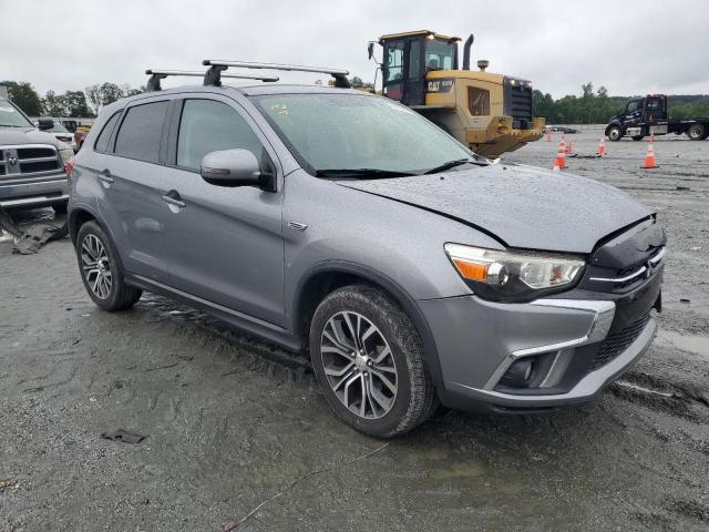 JA4AP3AW9JZ018508 - 2018 MITSUBISHI OUTLANDER ES Сірий фото 4