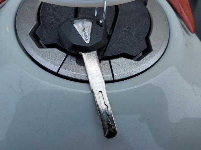 ML5EXER1XPDA96181 - 2023 KAWASAKI EX650 R Білий фото 8