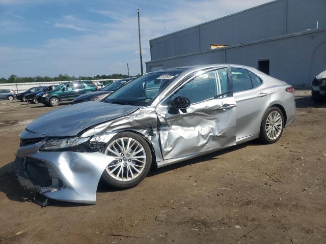 2020 TOYOTA CAMRY XLE, 