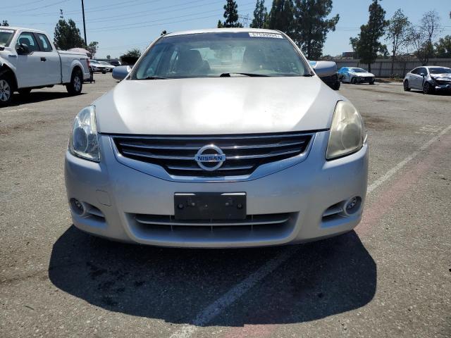 1N4AL2AP7CN434688 - 2012 NISSAN ALTIMA BASE SILVER photo 5