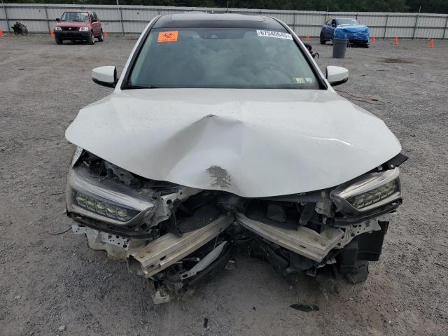 19UUB1F56JA004992 - 2018 ACURA TLX TECH WHITE photo 5
