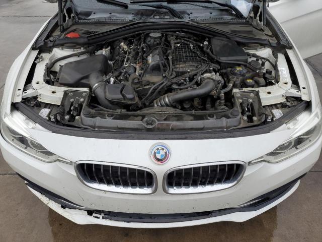 WBA8B3G55GNT62979 - 2016 BMW 340 I WHITE photo 11